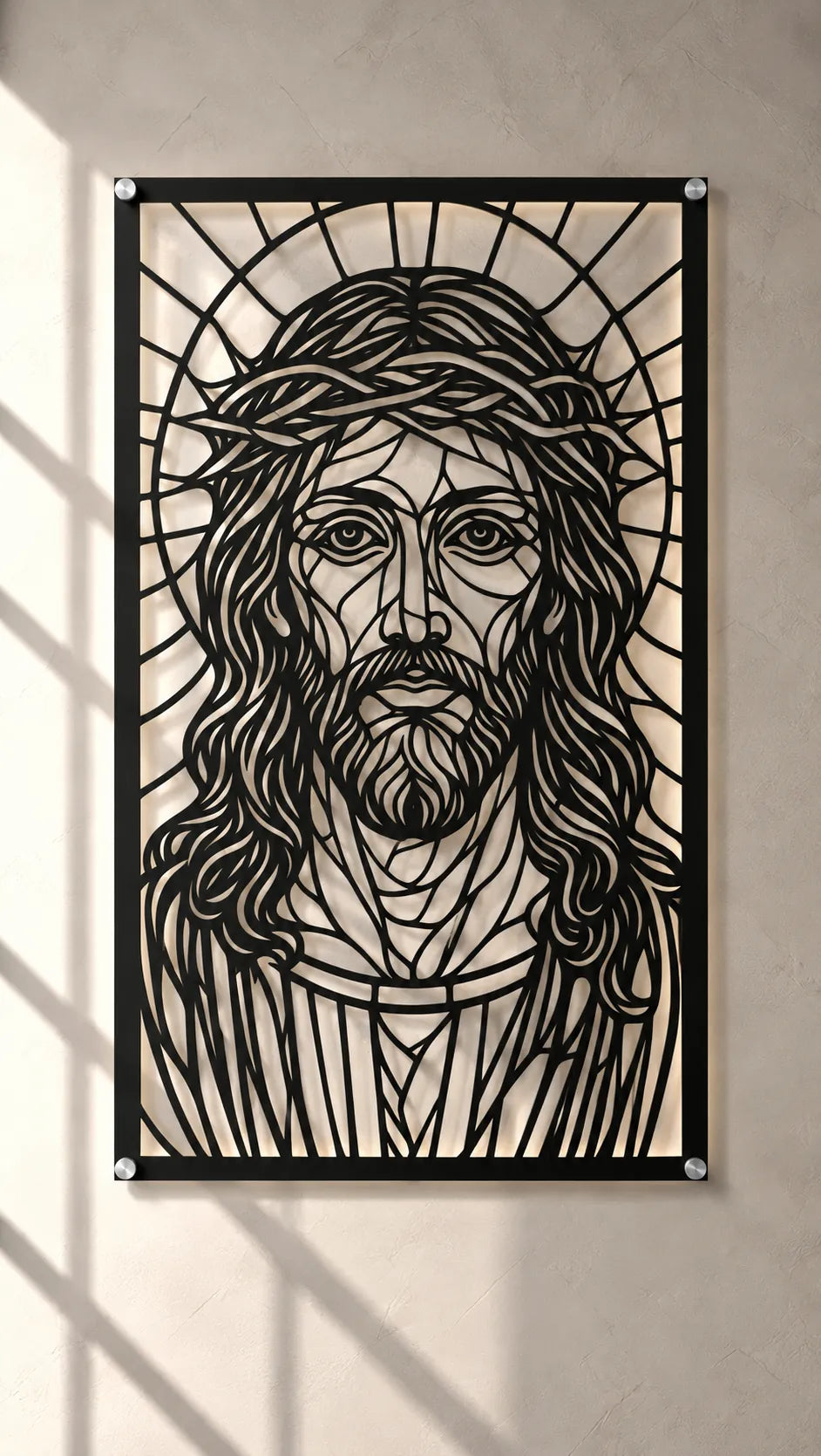 Cuadro religioso Rostro de Jesús en acero instalado en sala, iluminado